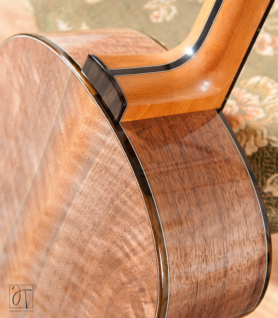 3-piece Honduras Mahogany neck